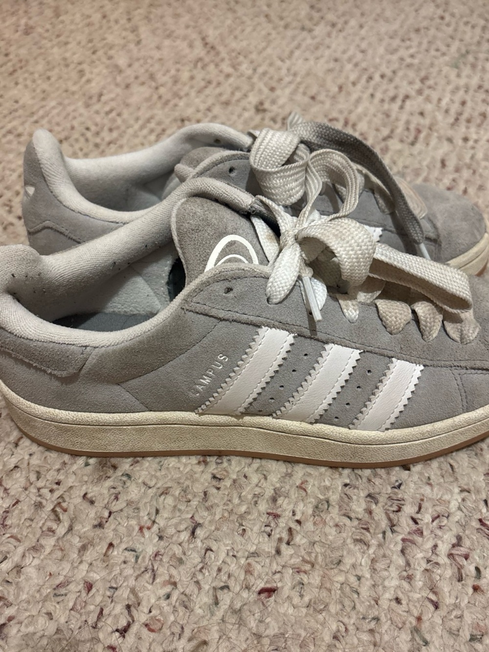Adidas Campus Light Gray & White size 8 in womens